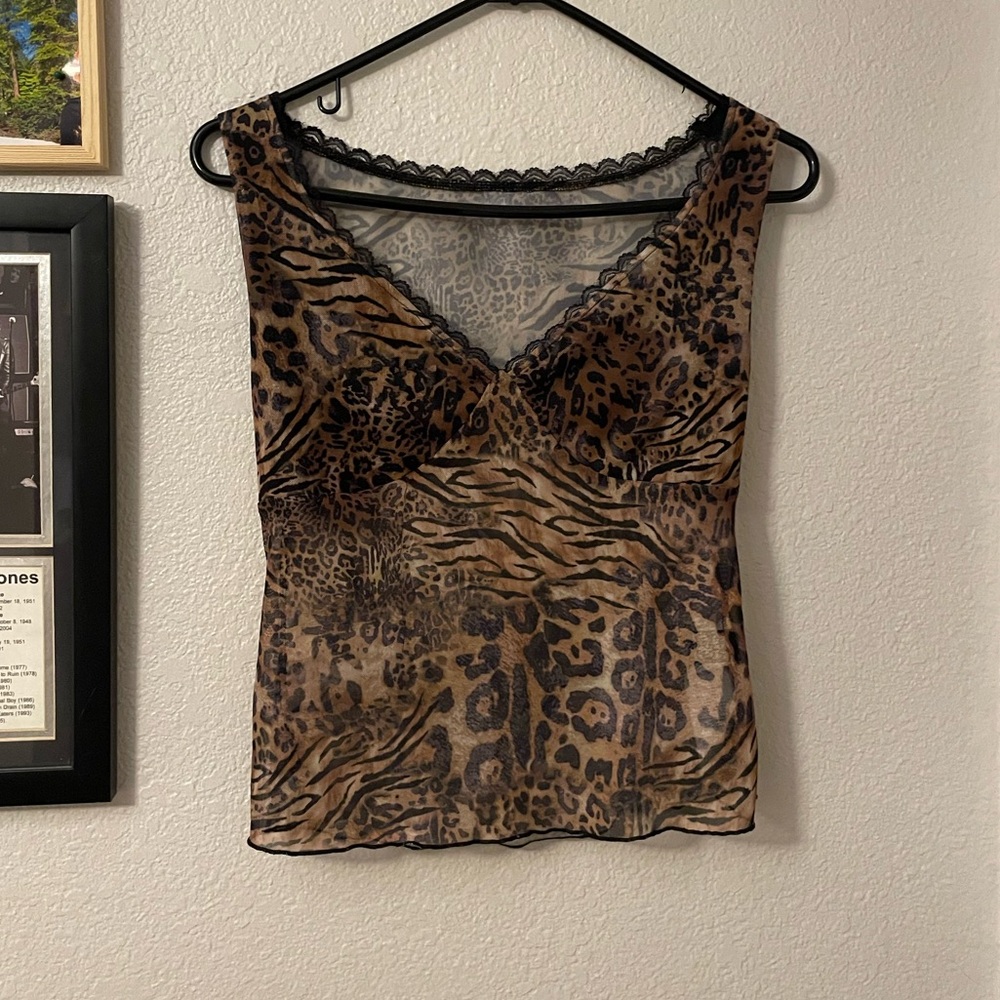 Cute leopard/cheetah sleek tank